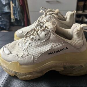 Balenciaga Triple S 39